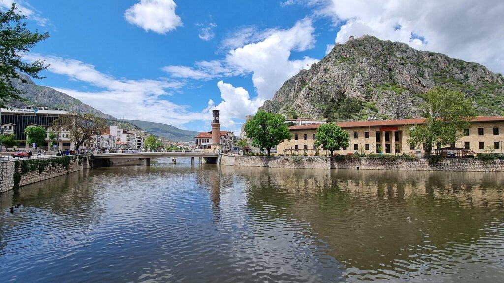 Amasya Travel Guide – Attractions, Transport, Best Time to Visit