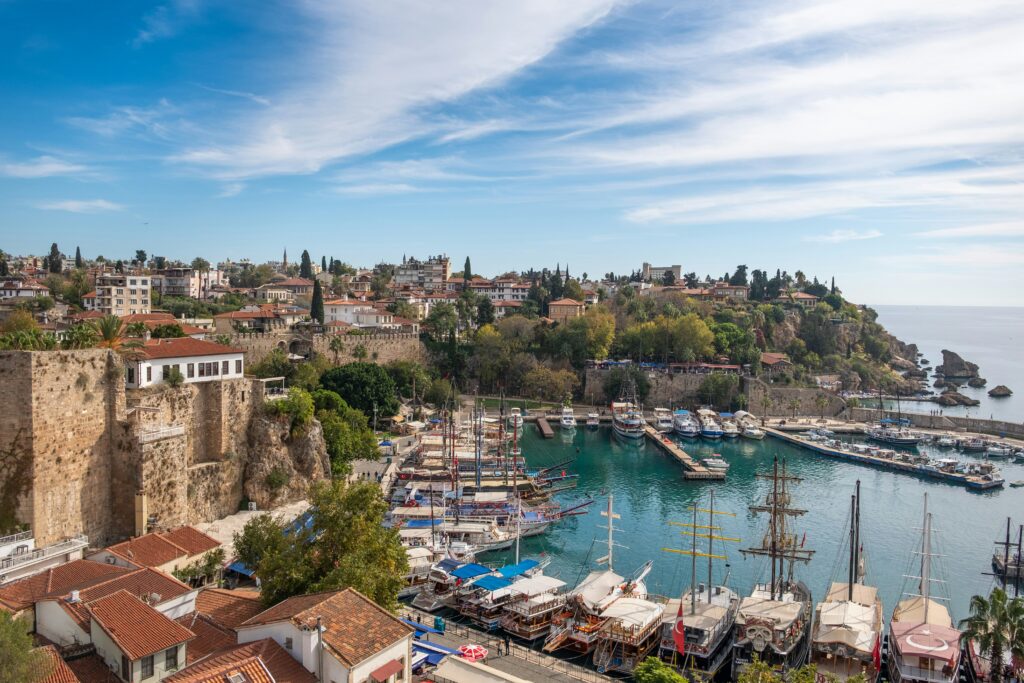 Antalya Travel Guide – Attractions, Transport, Best Time to Visit