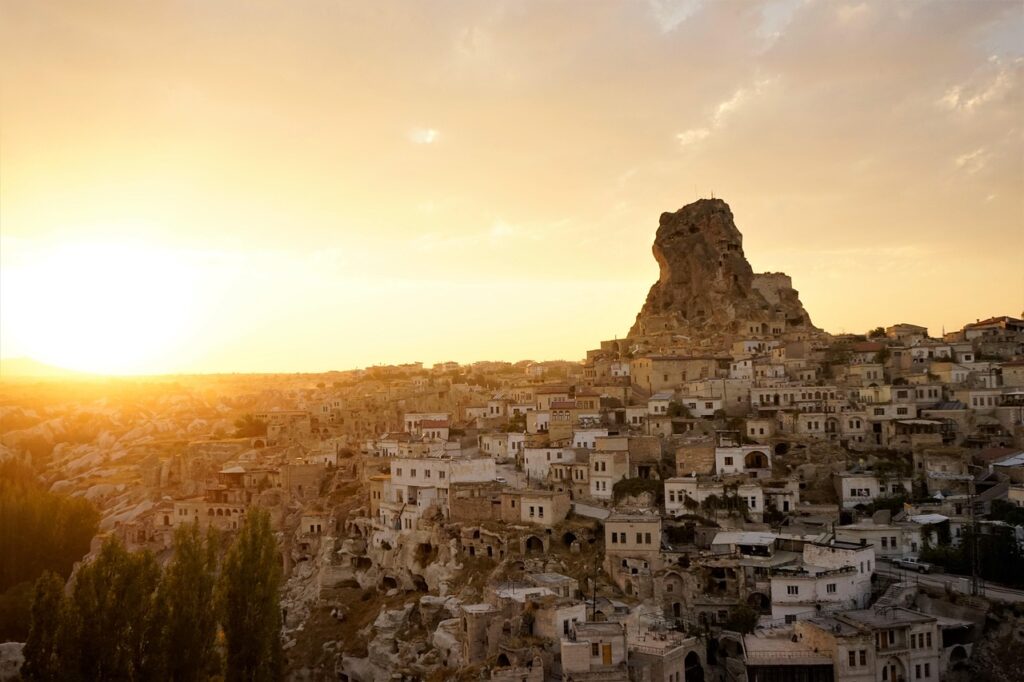 Nevsehir Travel Guide – Attractions, Transport, Best Time to Visit
